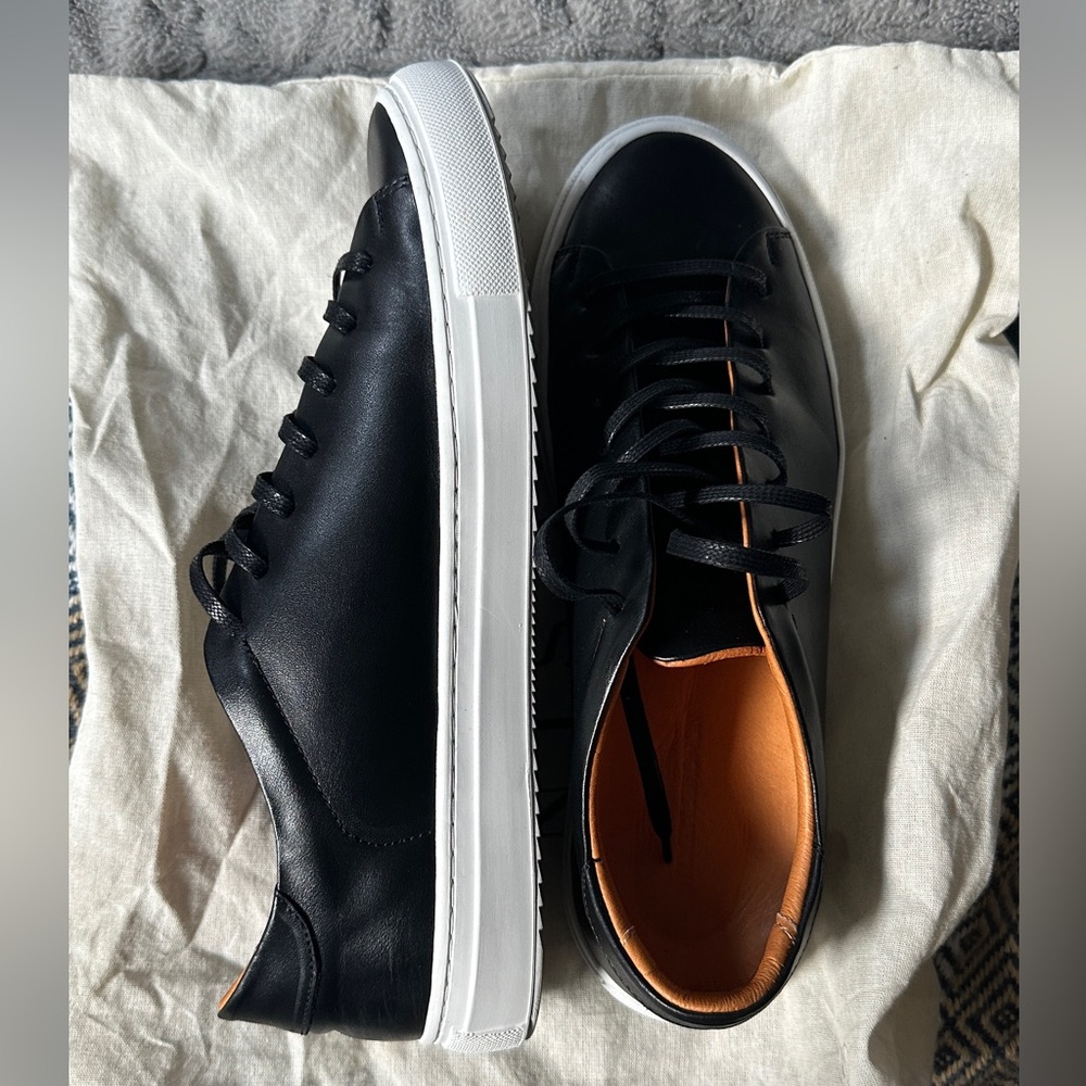 Beckett Simonon Reid sneaked in Black leather with white sole. Size US 10
